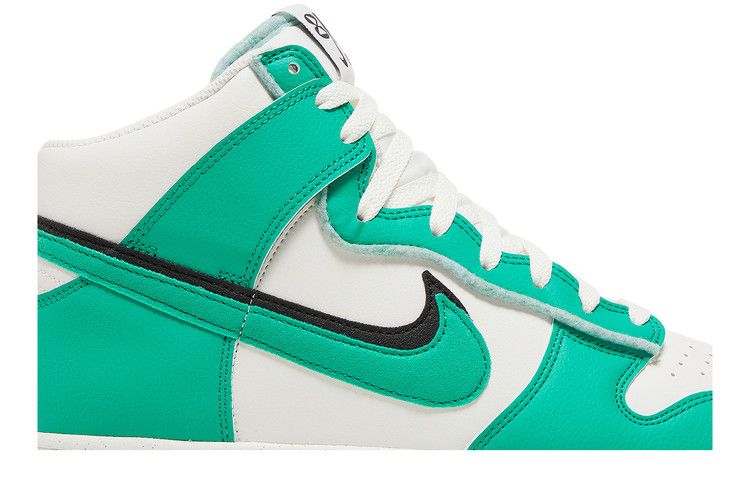 Dunk High SE Stadium Green - DO9775-001