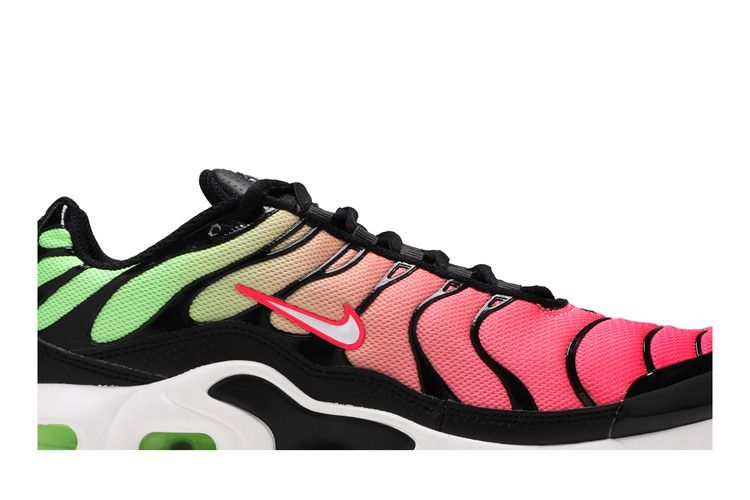 Air Max Plus Black Green Strike Flash Crimson White - CD0609-010