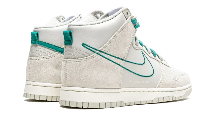 Nike Dunk High First Use Light Bone Green Noise - DH0960-001 / DD0733-001