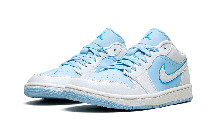 Air Jordan 1 Low SE Reverse Ice Blue (W) - DV1299-104