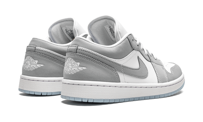 Air Jordan 1 Low Wolf Grey - DC0774-105